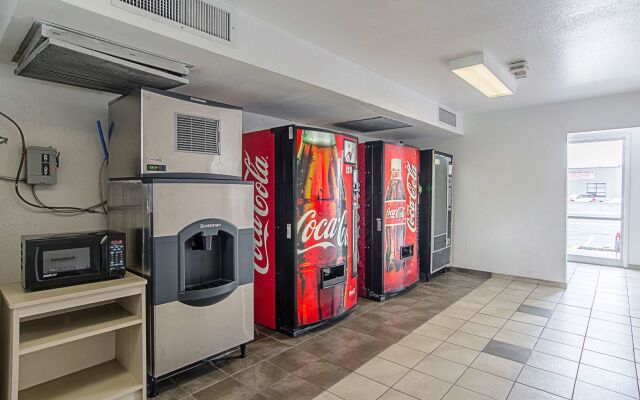 Days Inn by Wyndham Rock Springs