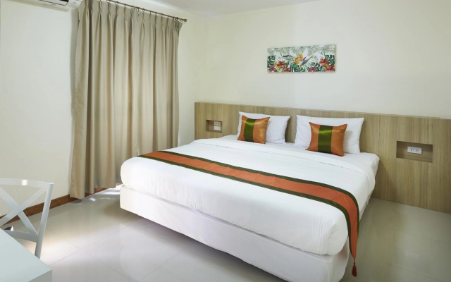 The Plimplace 2 – Guest Rooms – Bangkok