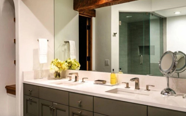 Vail_gore_creek_bergrose_5bd