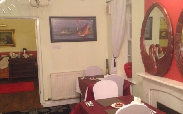 Lynebank House Hotel B&B