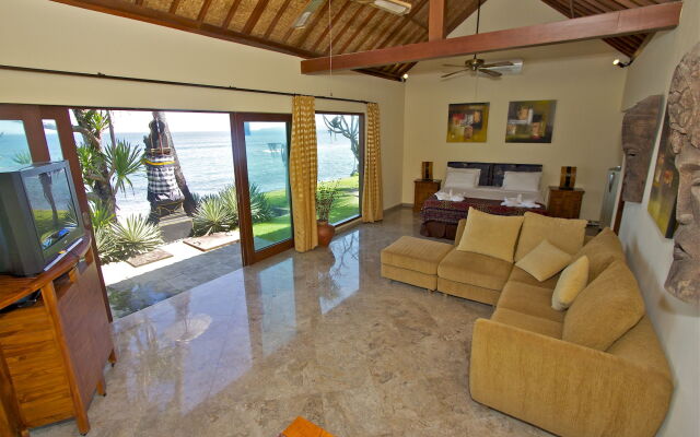 Bayshore Villas Candi Dasa