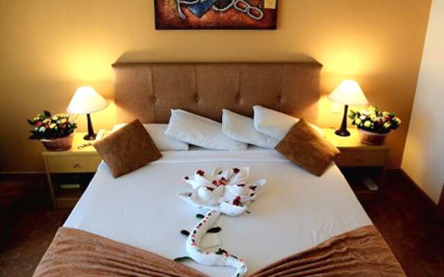 Gulf Rose Hotel