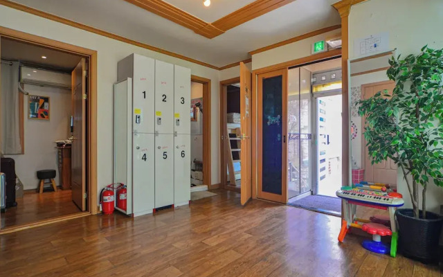 Helloworld guesthouse