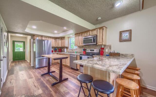 Red Barn Cabin Rr9122rb Home