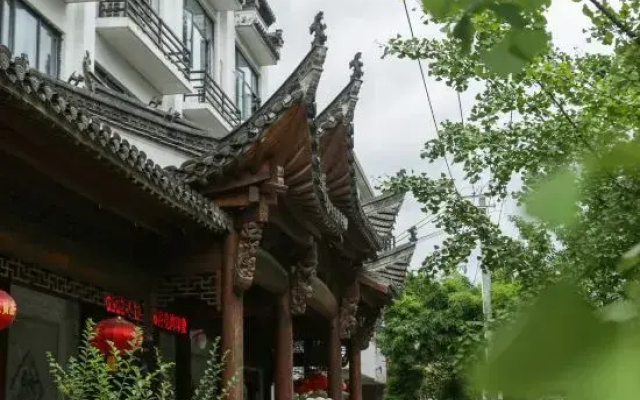 Yueliangwan Yinxiang Hotel