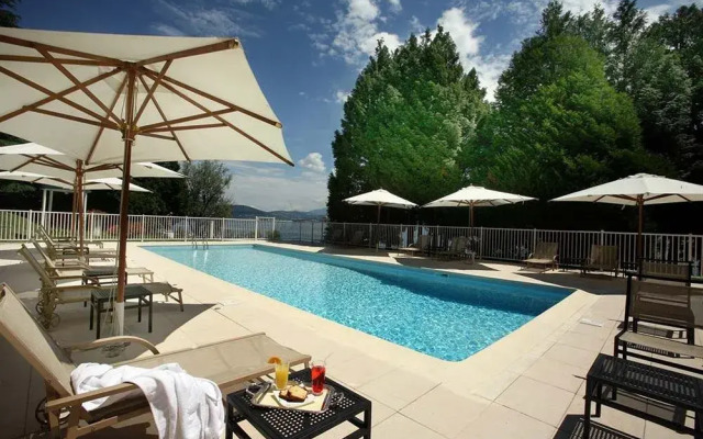 Hôtel Ombremont Jean-Pierre Jacob