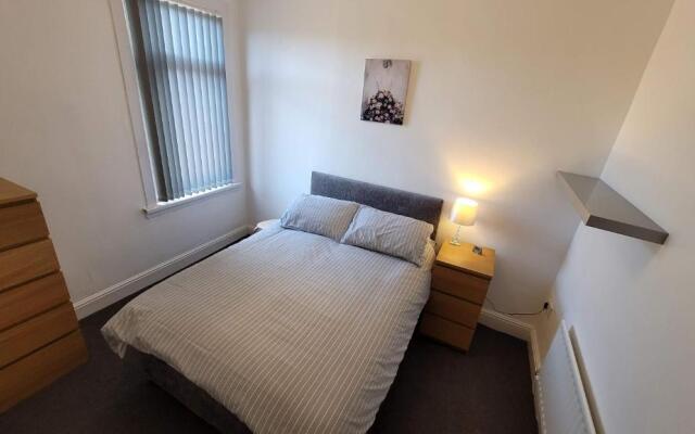 The Lawrence, 2 Bedroom Victorian House