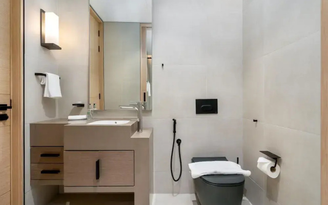 2BR 2502 Jumeirah Gate 1