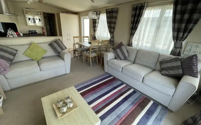 Laineys Haven Caravan at Silversands