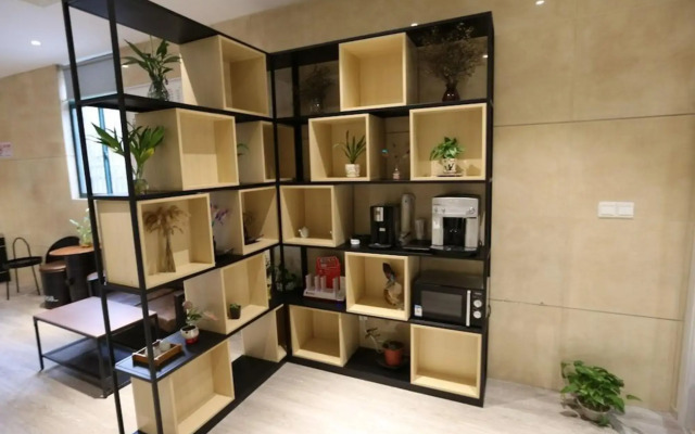 Shanghai Jiejia Chain Hotel