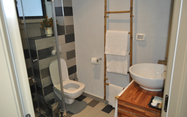 Bat Galim Boutique Hotel