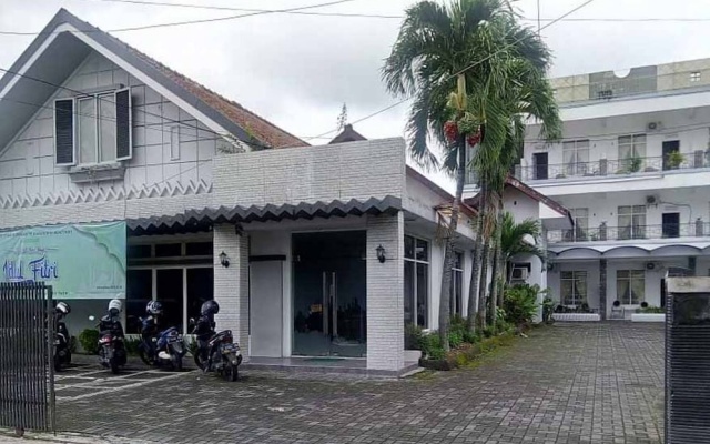 RedDoorz Syariah @ Hotel Kencana Tasikmalaya — 2-star hotel in Tasikmalaya