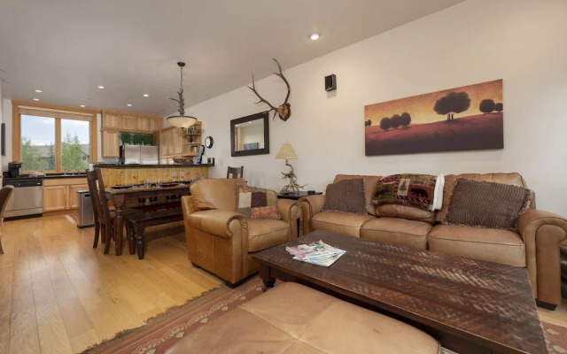 Willows Way 106 3 Bedroom Townhouse by RedAwning