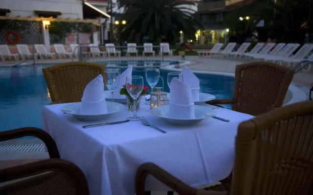 Konstantina Apartments