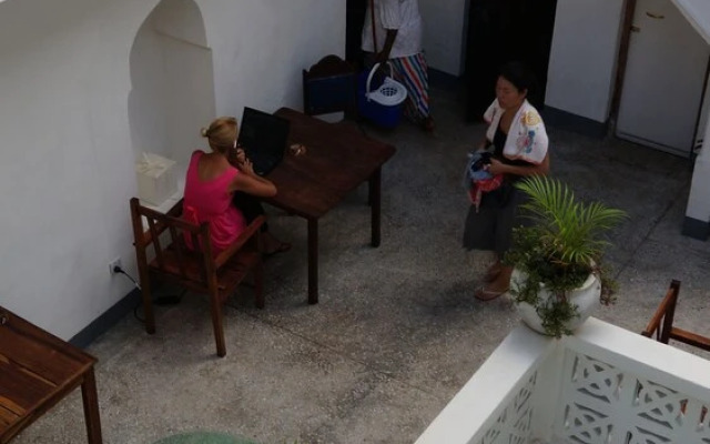 zLife Hostel