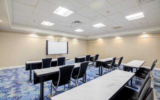 Hotel Indigo Mount Pleasant by IHG
