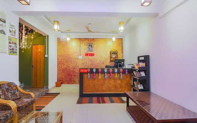OYO 15449 Hotel Padma