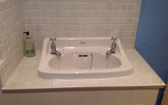 Botanic Garden 2 Bedroom Apartment in Edinburgh