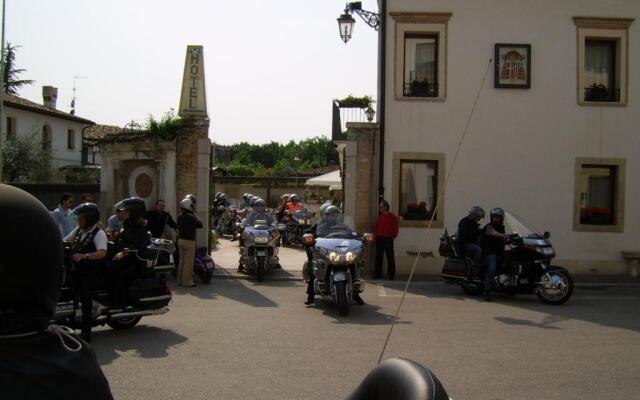 Hotel In Sylvis