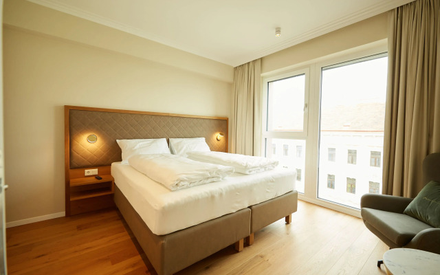 Green Leisure Apartments