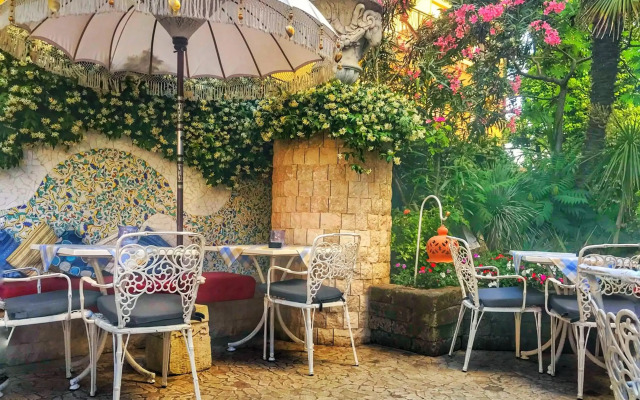 Milton Boutique Hotel