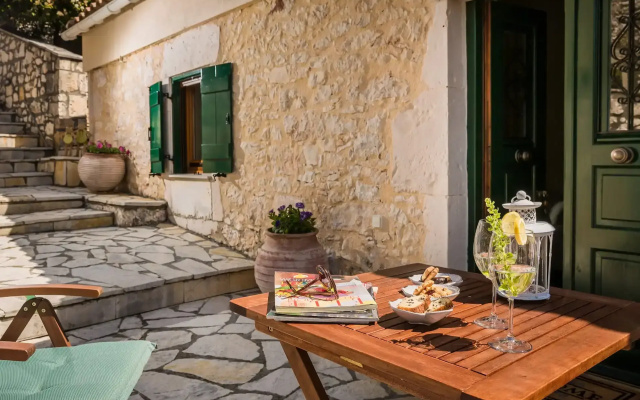 Traditional Stone House Anofli 1843 Fiskardo Kefalonia