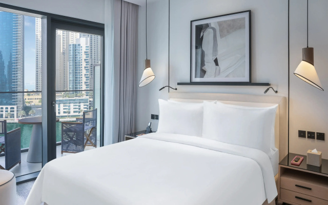 Vida Dubai Marina & Yacht Club