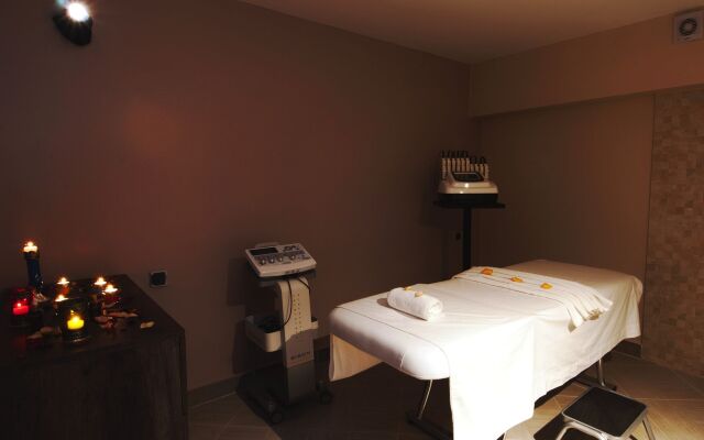 Aparthotel Les Oliviers Suites & Spa