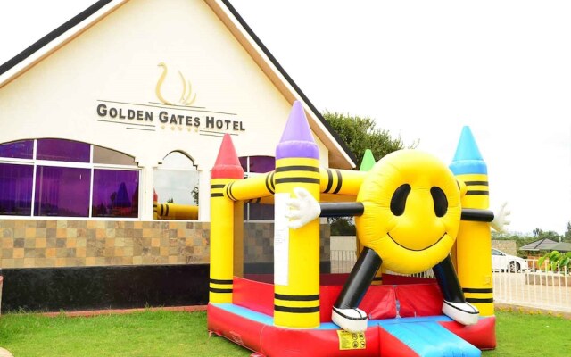 Golden Gates Hotel