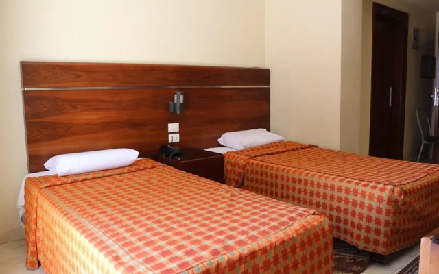 Pharaohs Hotel