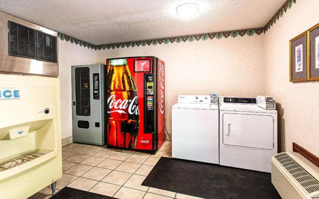 Econo Lodge Russellville