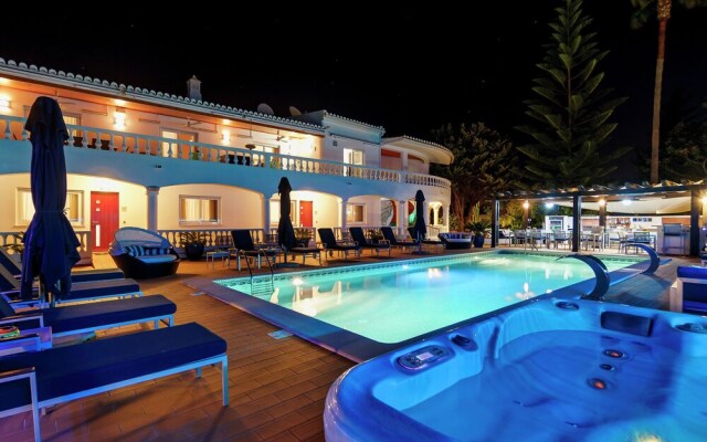 Wonderful Apartment in Lagos With Jacuzzi