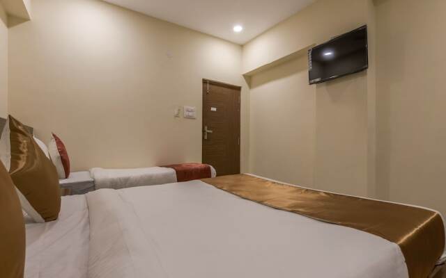 OYO 11676 Nakshatra Grand