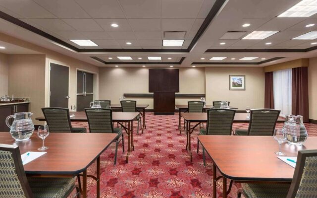 Homewood Suites by Hilton Southington, CT