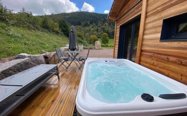 Chalets Perce Neige & Jacuzzi privatif