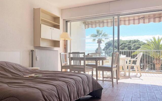 Appartement Le Lavandou, 1 pièce, 2 personnes - FR-1-251-224