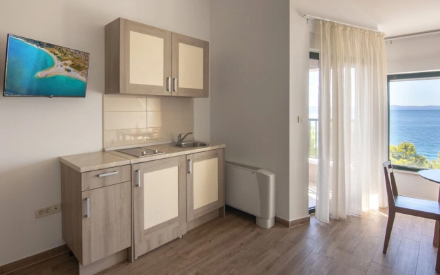 Makarska Beach Apartments Lucija