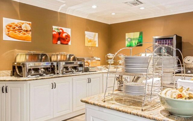 Quality Suites Atlanta Buckhead Village North