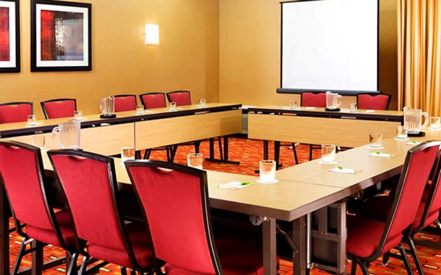 Courtyard by Marriott Rye