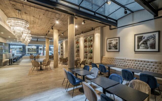 Efe Hotel & Cowork