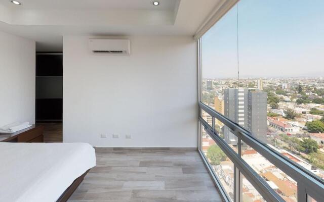 Luxury Penthouse in Chapultepec Guadalajara 17A