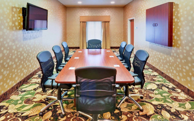 Holiday Inn Express McComb by IHG
