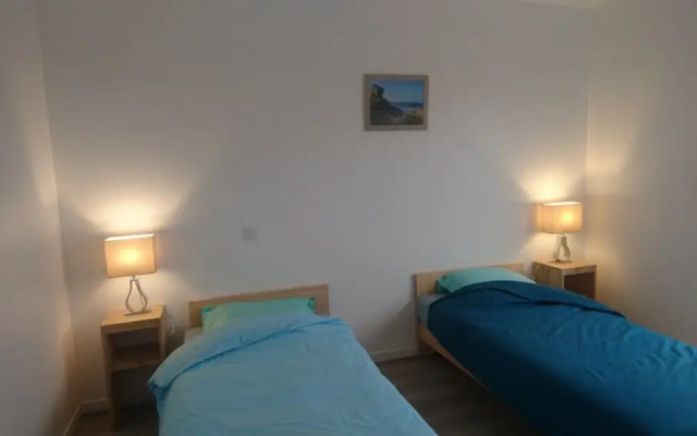 Charming T4 Near the Beach