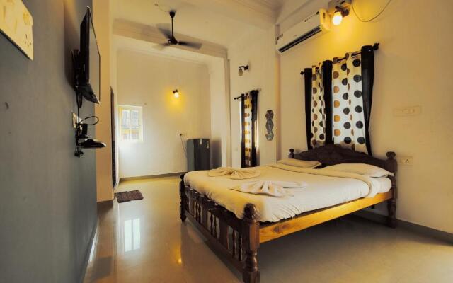 Candolim Glitter Sand