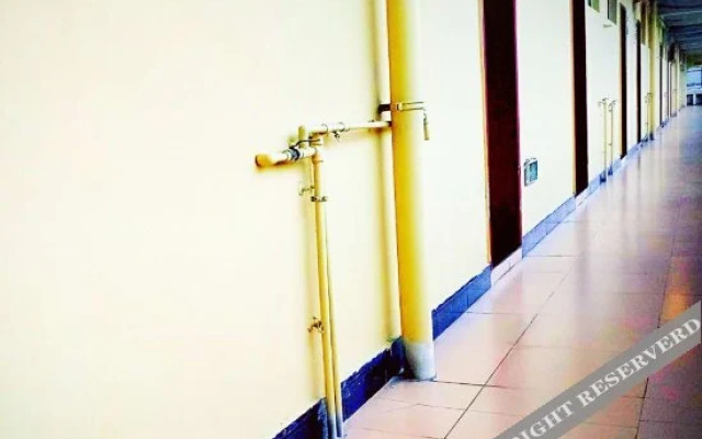 Yuefan Hostel