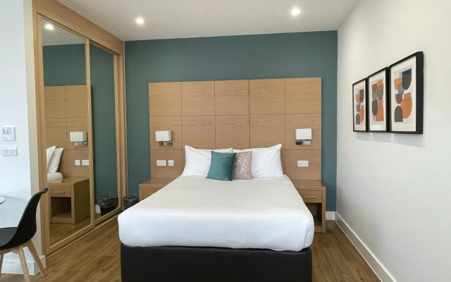 100 Kings Road by House of Fisher