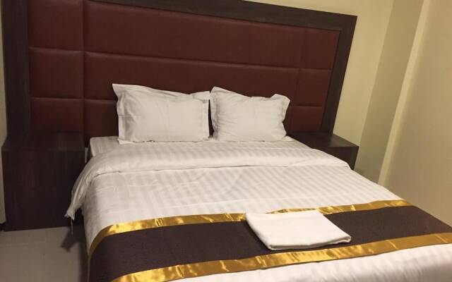 Danar Hotel Apartments 4