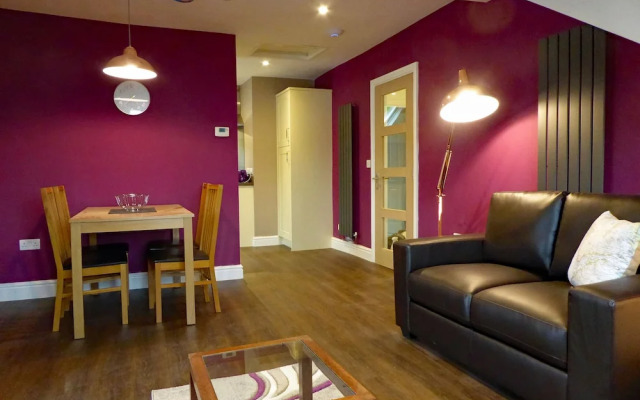 Bryn Melyn Apartments