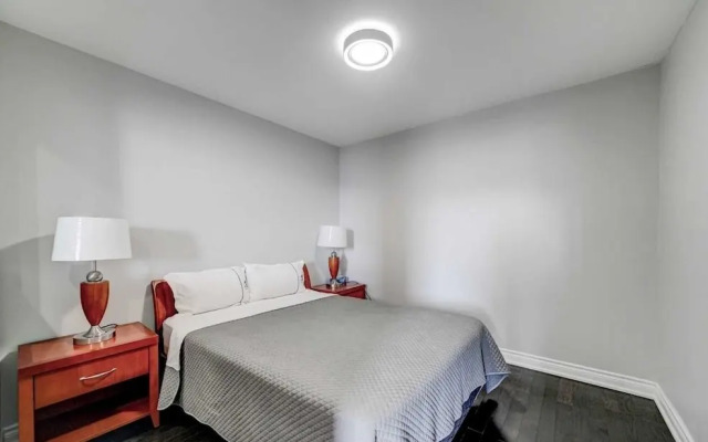 Royal Inn and Suites at Guelph