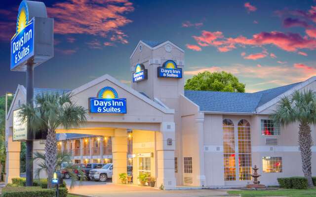 Days Inn by Wyndham Nacogdoches/SFA University/Downtown